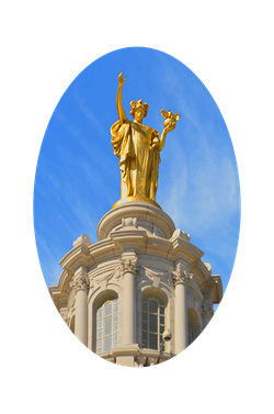 Lady Wisconsin Statue.png